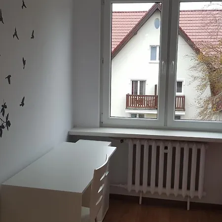 Skm Wyścigi 13 Kwatera prywatna *